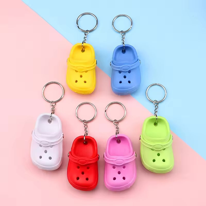 - Portachiavi 3D Stile Crocs - Ciabatte Colorate - Crocs Style - Keychain