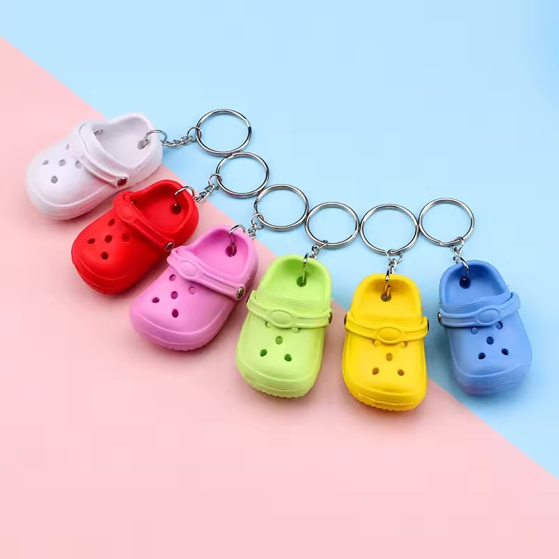 - Portachiavi 3D Stile Crocs - Ciabatte Colorate - Crocs Style - Keychain