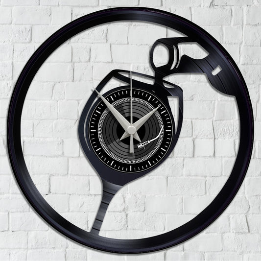 - Orologio da Parete su Disco in Vinile da 33 Giri Realizzato a Mano - WINE -